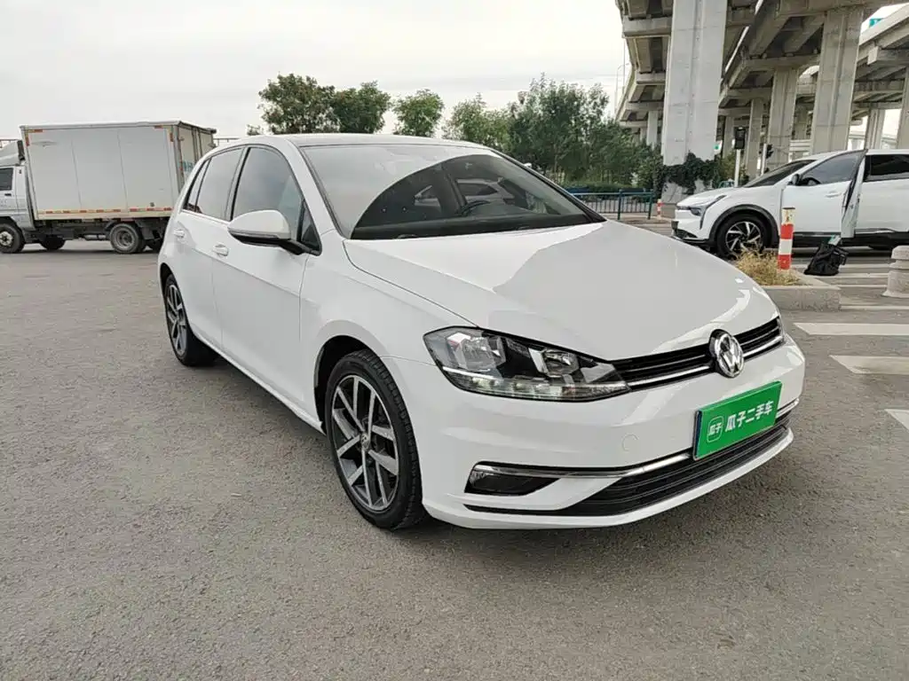 Volkswagen Golf — миниатюра 4