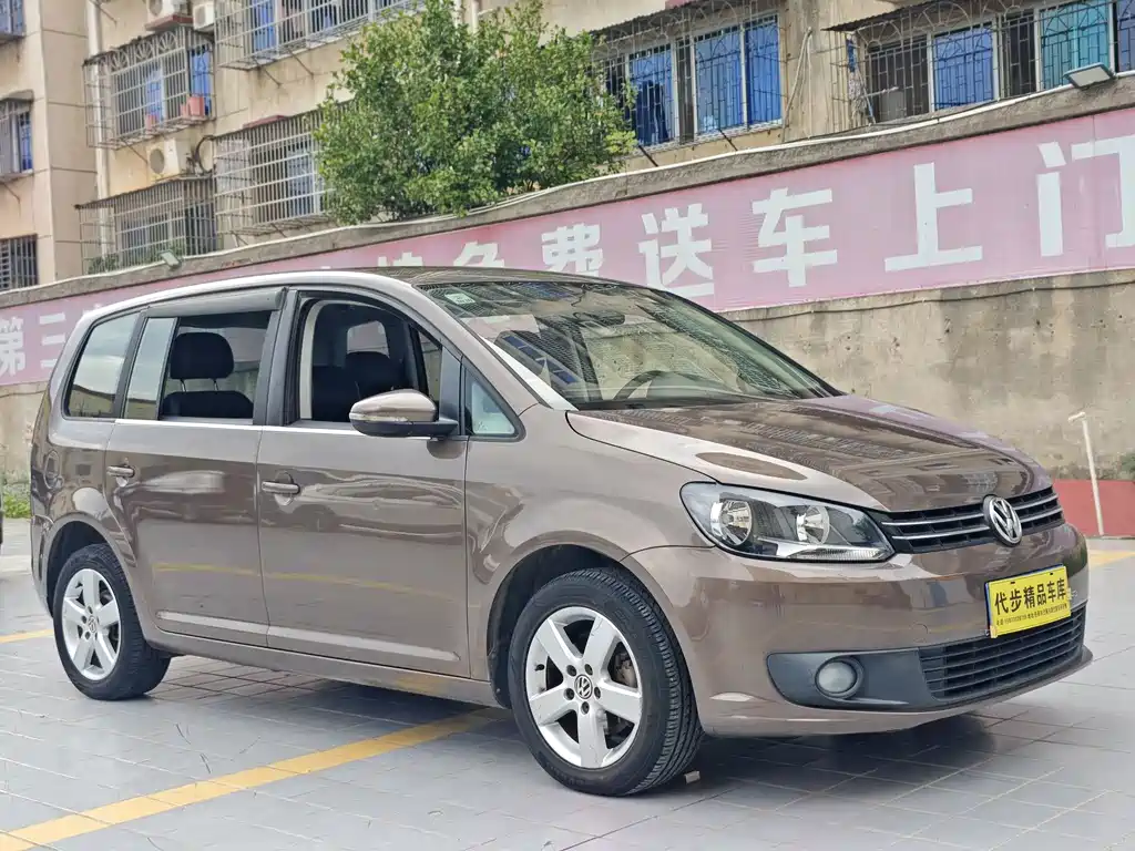 Volkswagen Touran — миниатюра 3