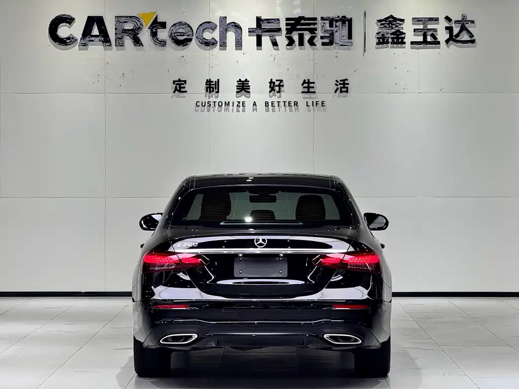 MERCEDES-BENZ E CLASS