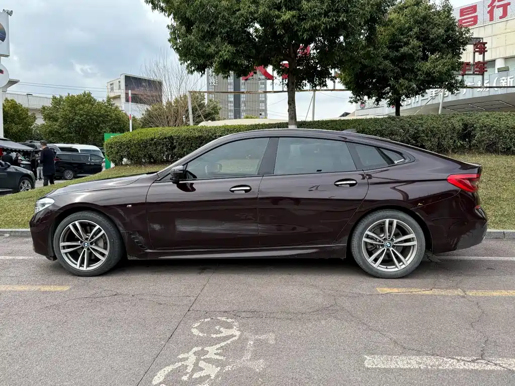 BMW 6 Series GT — миниатюра 3