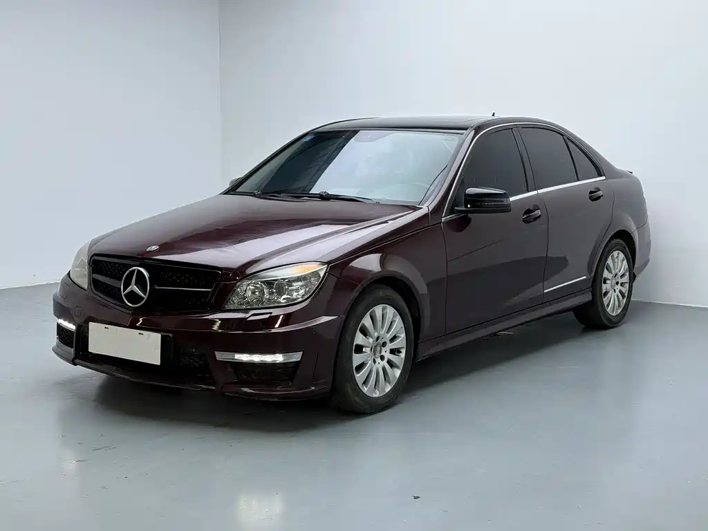 Mercedes-Benz C-Class 2011