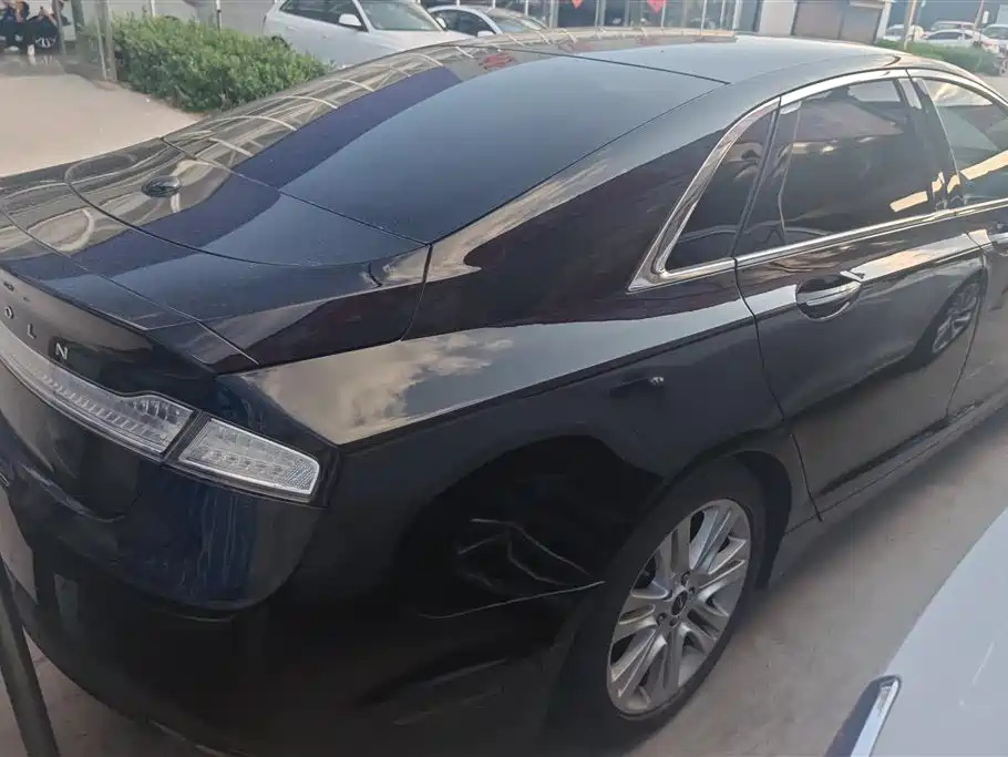 Lincoln MKZ 2014 2.0T