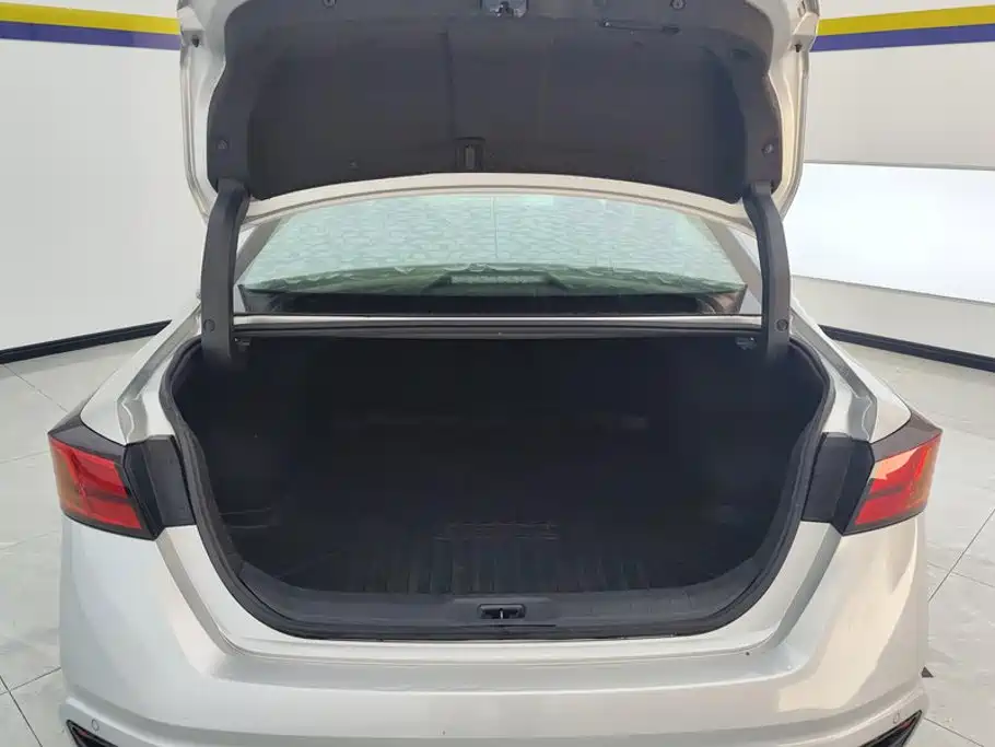 Nissan Teana — миниатюра 4