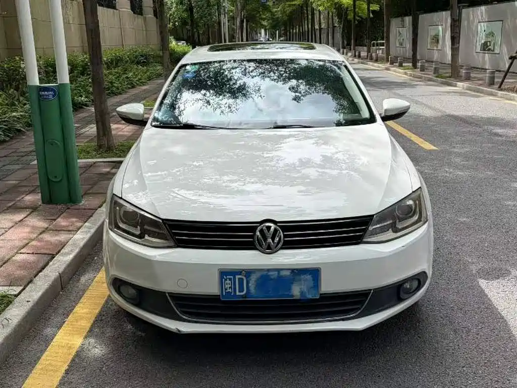 Volkswagen Sagitar — миниатюра 2