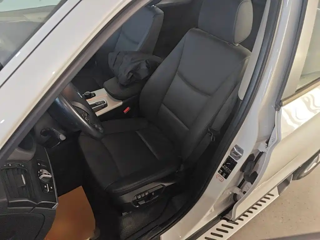 BMW X3 (Import) — миниатюра 15