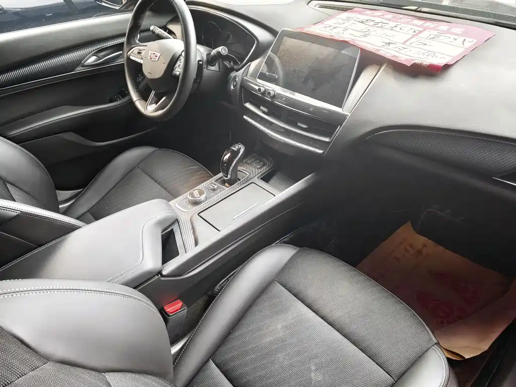 Cadillac CT5 — миниатюра 9