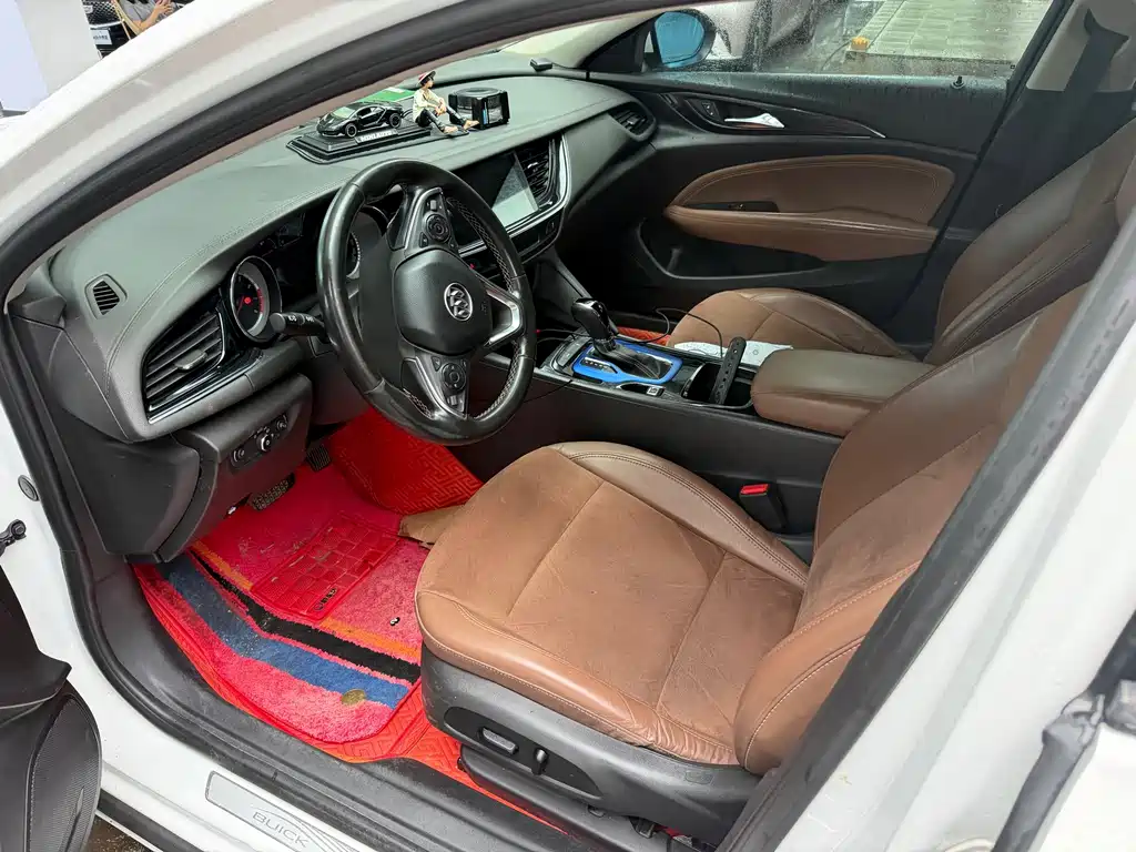 Buick Regal — миниатюра 2