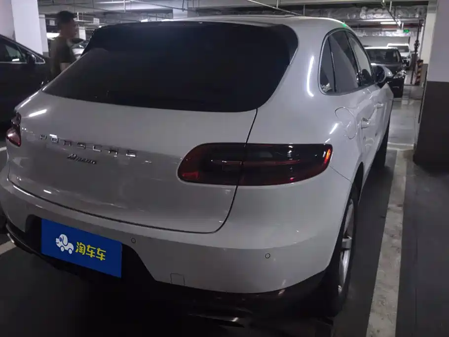 Porsche Macan 2016 Macan 2.0T