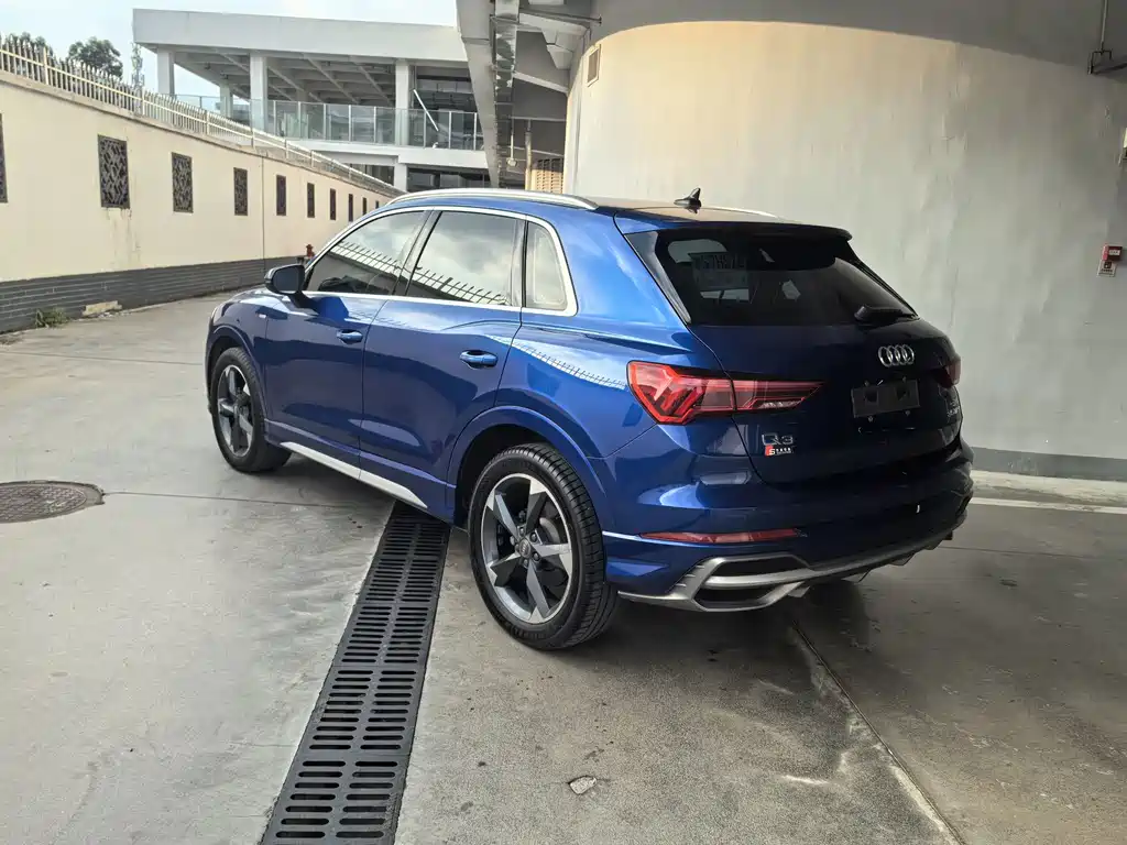 Audi Q3 — миниатюра 10