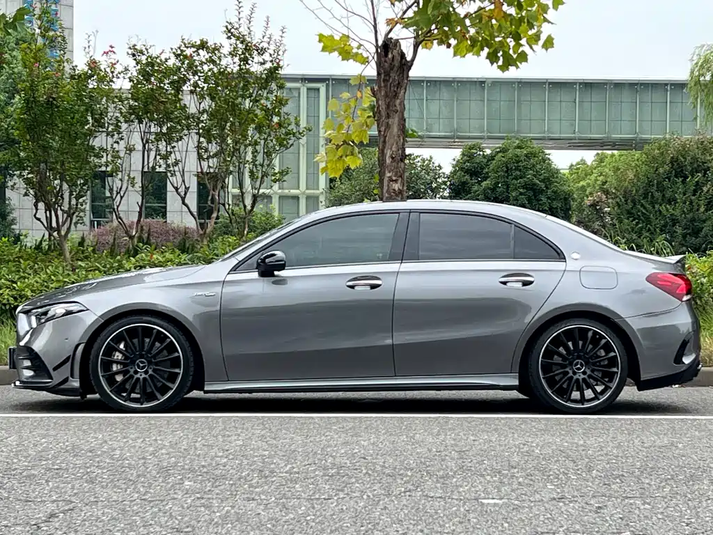 Mercedes-Benz A-Class A MG A AMG 2019 AMG A 35 L 4MATIC