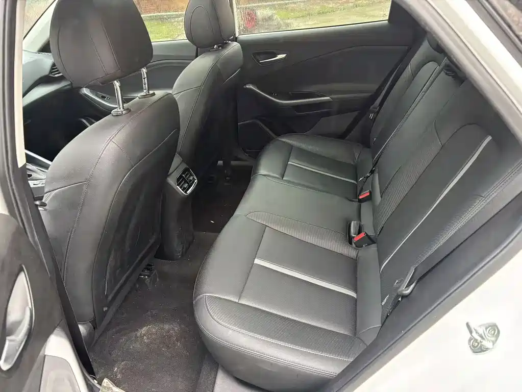 Hyundai Fista — миниатюра 9