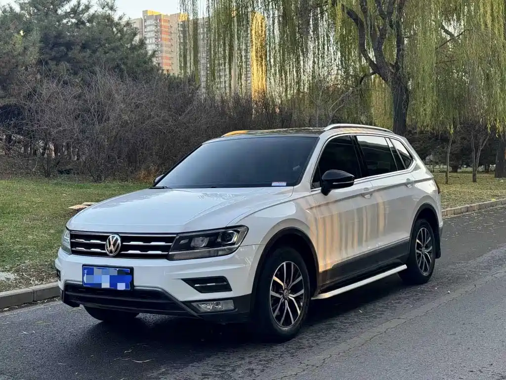 Volkswagen Tiguan L 2019