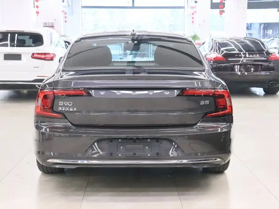 Volvo S90 — миниатюра 4