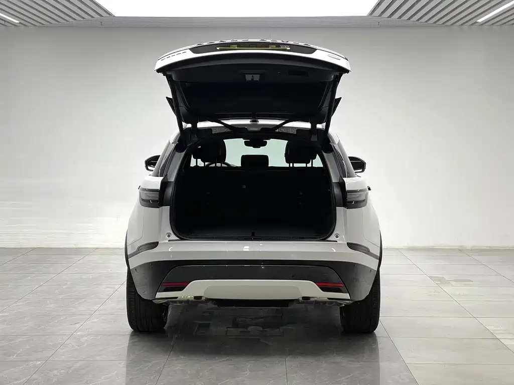 Land Rover Velar — миниатюра 10
