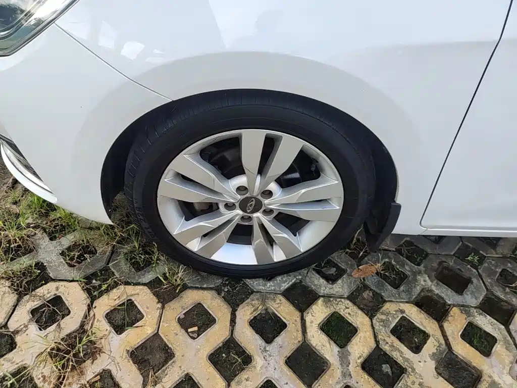 Chery Arrizo 5 — миниатюра 23