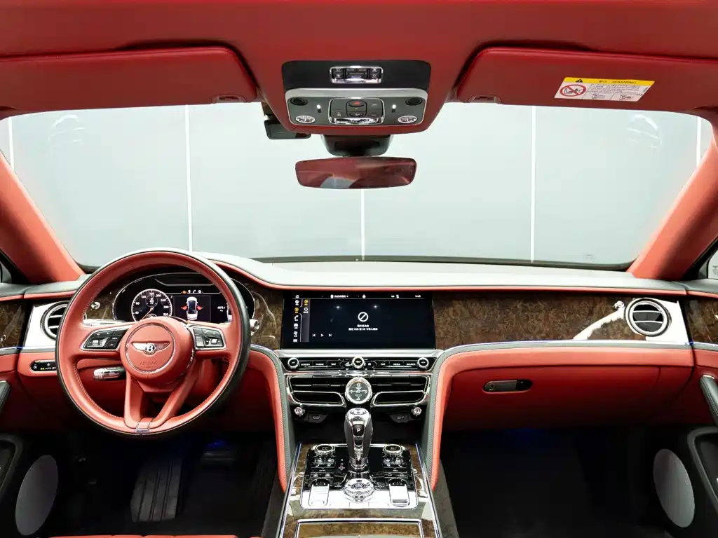 Bentley Flying Spur — миниатюра 15