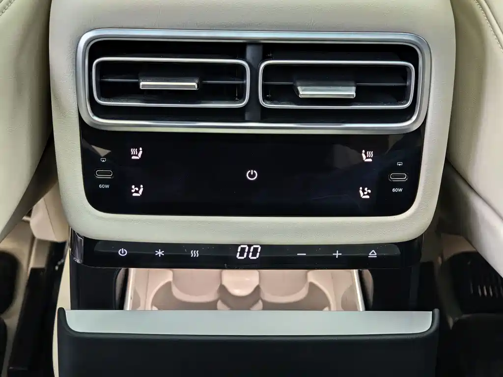 Li Auto Li L7 — миниатюра 35