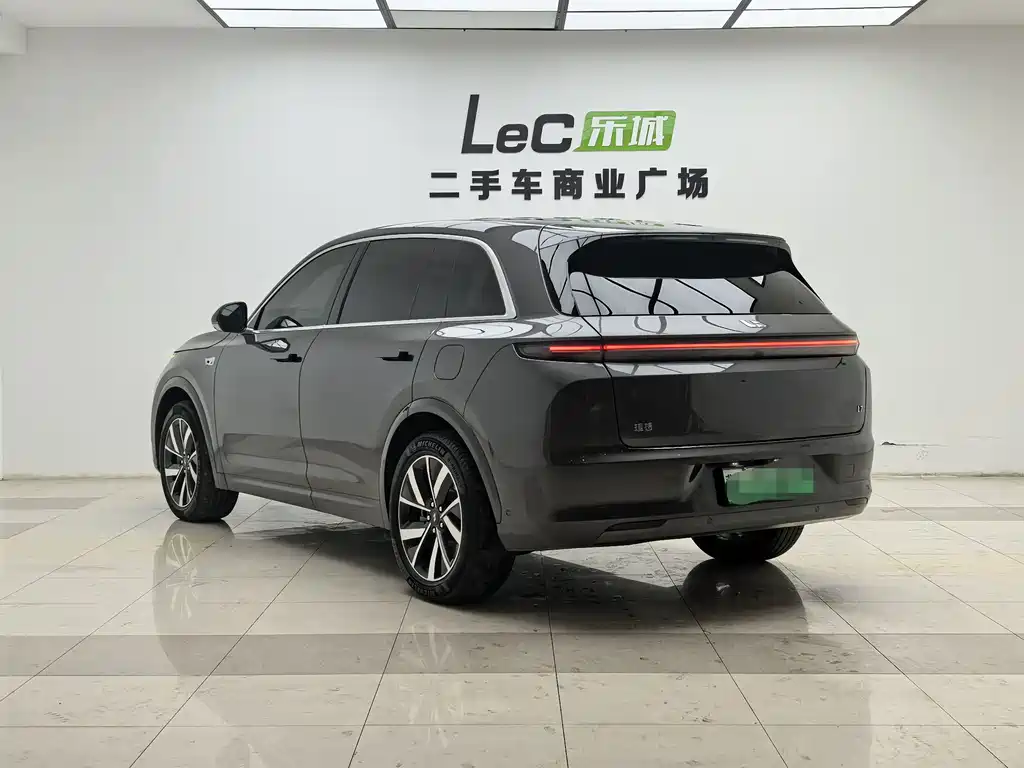Li Auto IDEAL L7