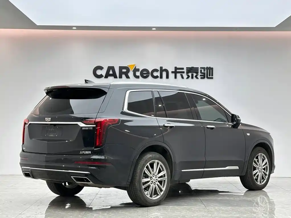 Cadillac XT6 — миниатюра 5