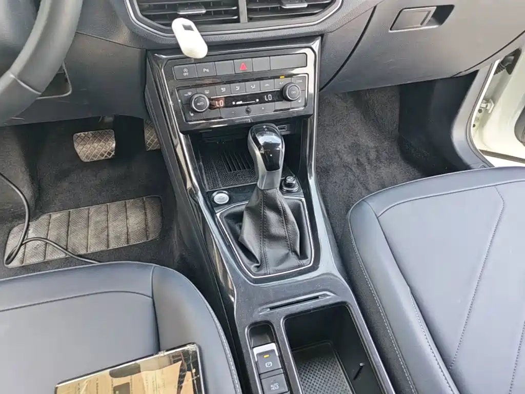 Volkswagen Tharu — миниатюра 14