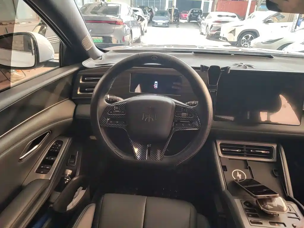 BYD Qin L — миниатюра 11