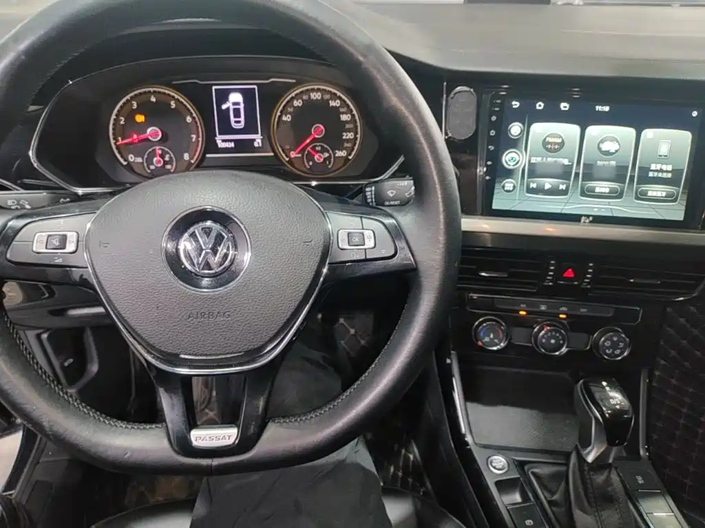 Volkswagen Passat — миниатюра 6