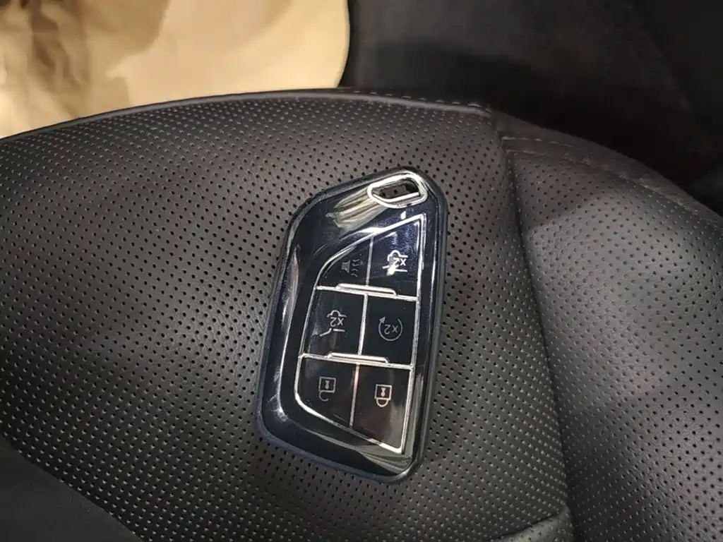 Cadillac CT5 — миниатюра 9