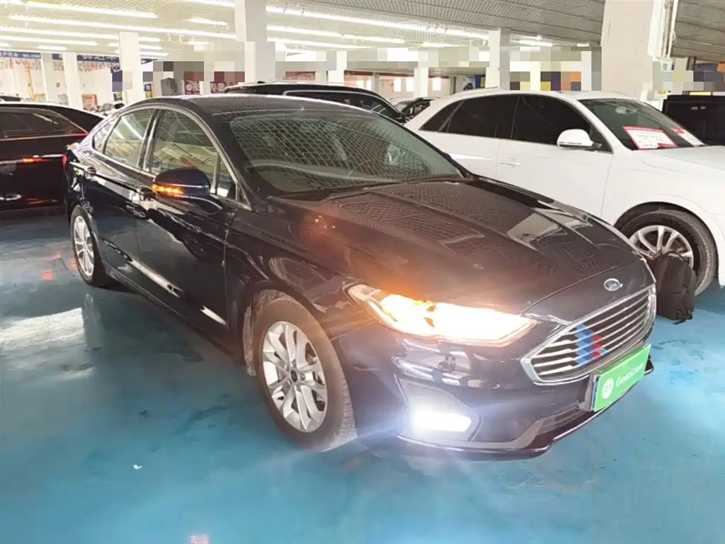 Ford Mondeo 2018 EcoBoost 180 Fashion V