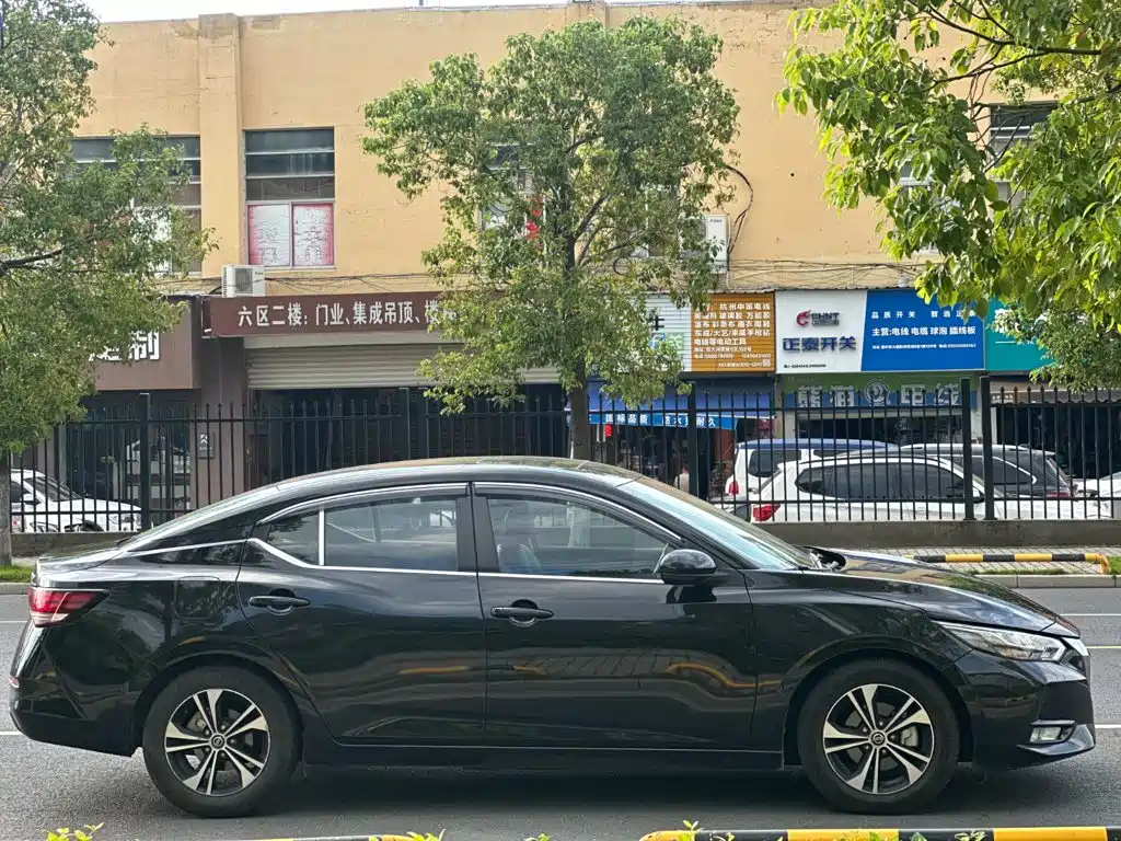 Nissan Sylphy — миниатюра 17