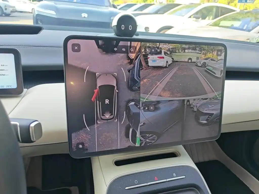 NIO ET5T — миниатюра 13