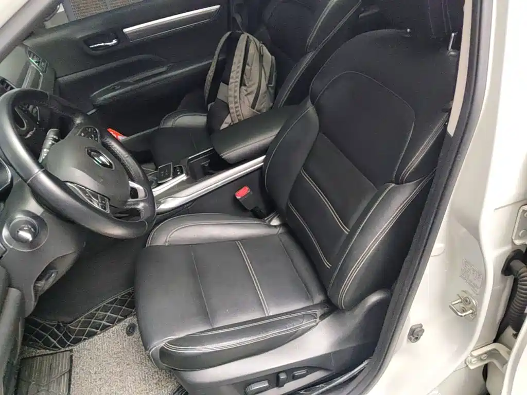 Renault Koleos — миниатюра 15