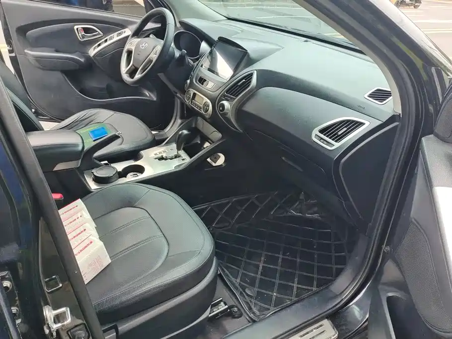 Hyundai ix35 — миниатюра 8