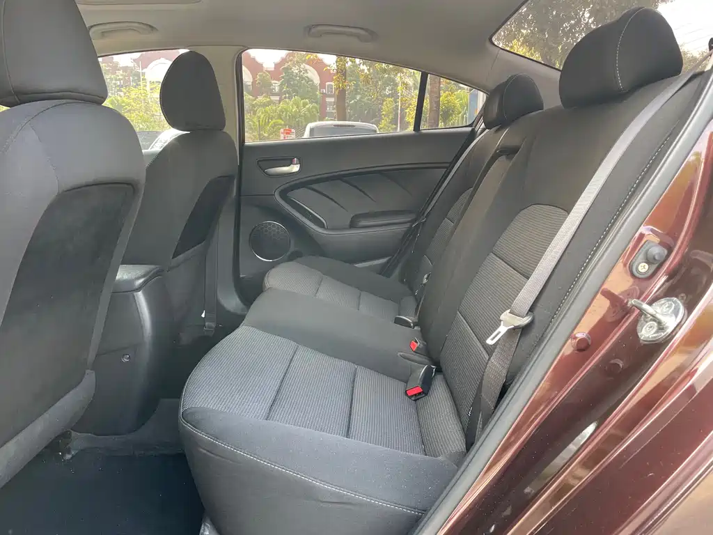 Kia K3 2016 1.6L AT GLS