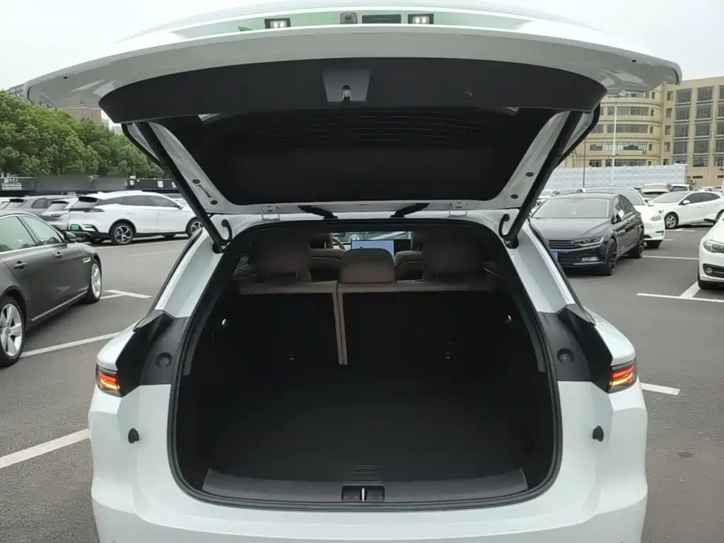 Li Auto Li i6 — миниатюра 19