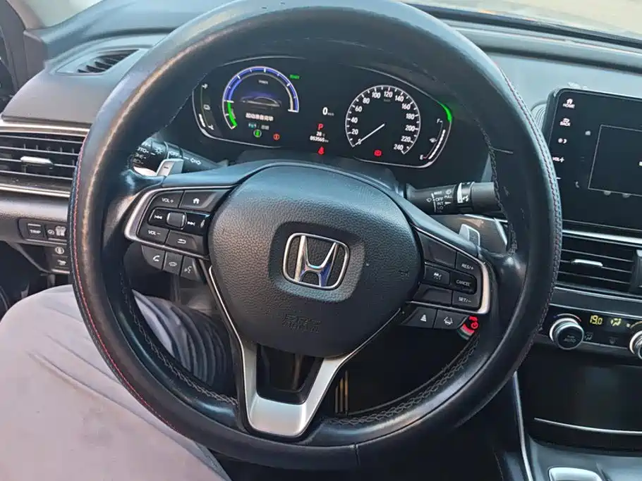 Honda Accord — миниатюра 15