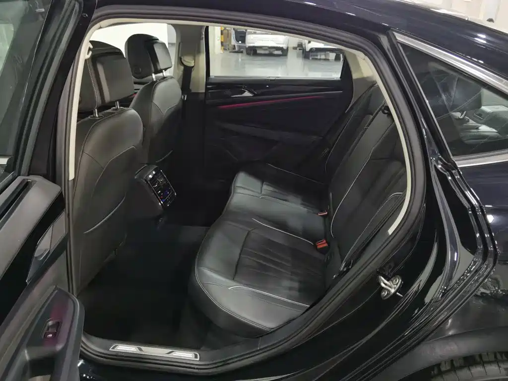 Volkswagen Passat — миниатюра 15