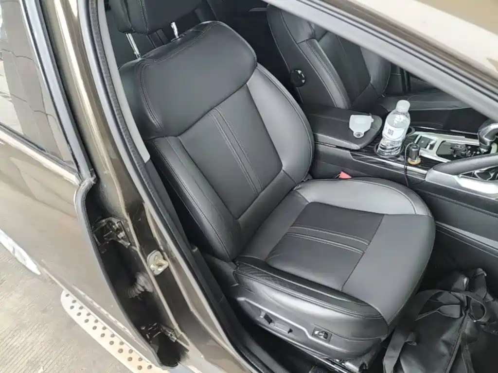Peugeot 3008 — миниатюра 25