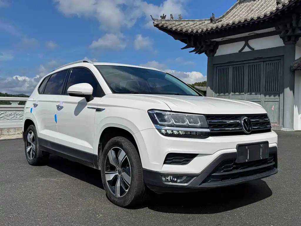 Volkswagen Tharu — миниатюра 3