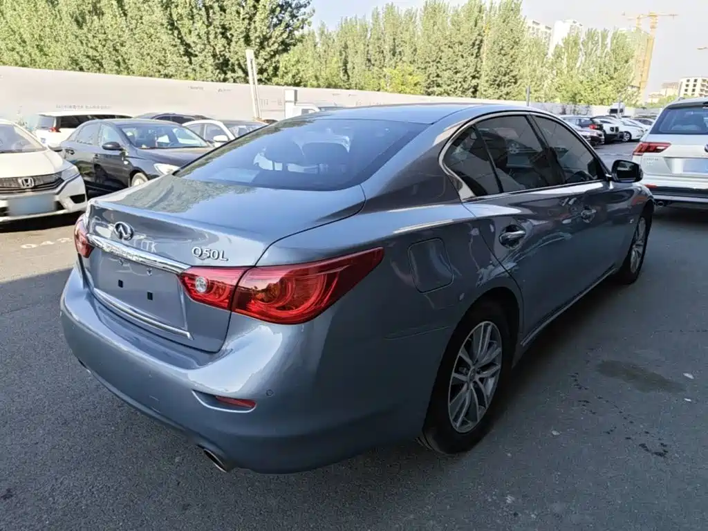 Infiniti Q50L — миниатюра 7