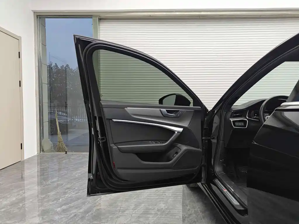 Audi A6L — миниатюра 8