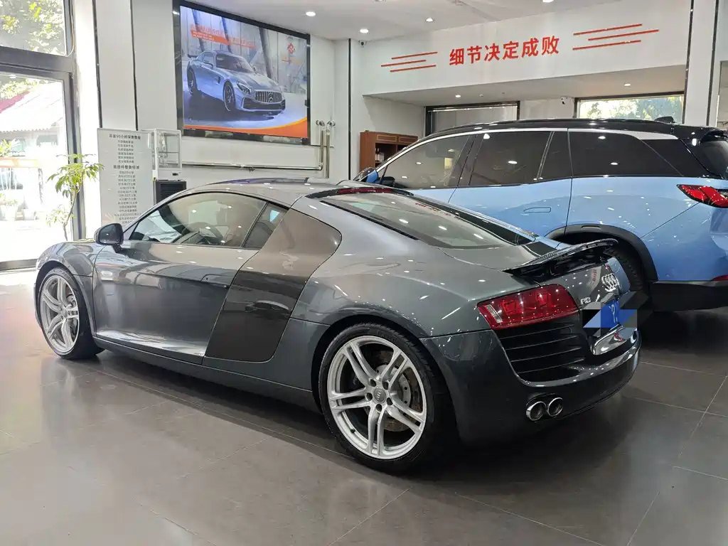Audi R8 — миниатюра 17