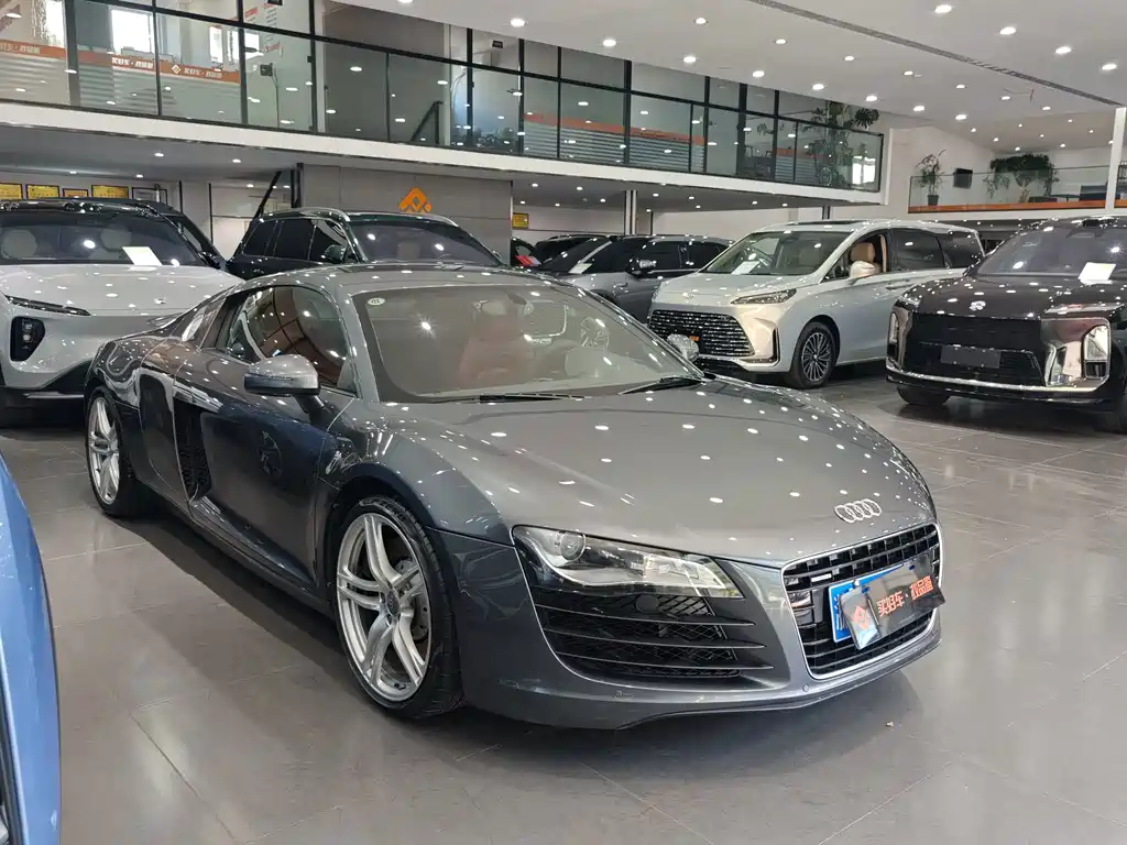 Audi R8 — миниатюра 2