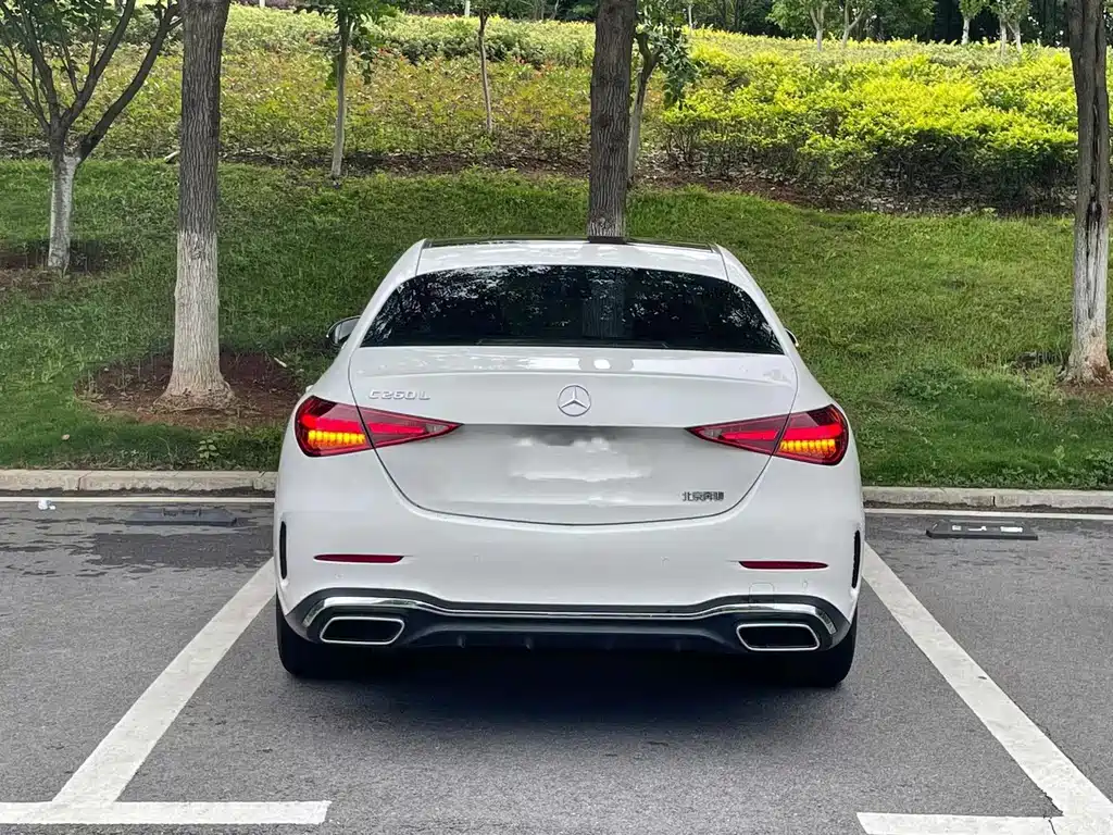 MERCEDES-BENZ C CLASS