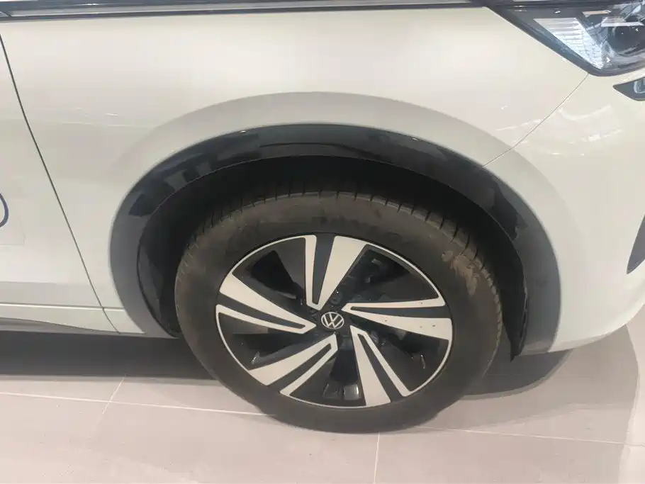 Volkswagen Tavendor 2024 380TSI R-Line