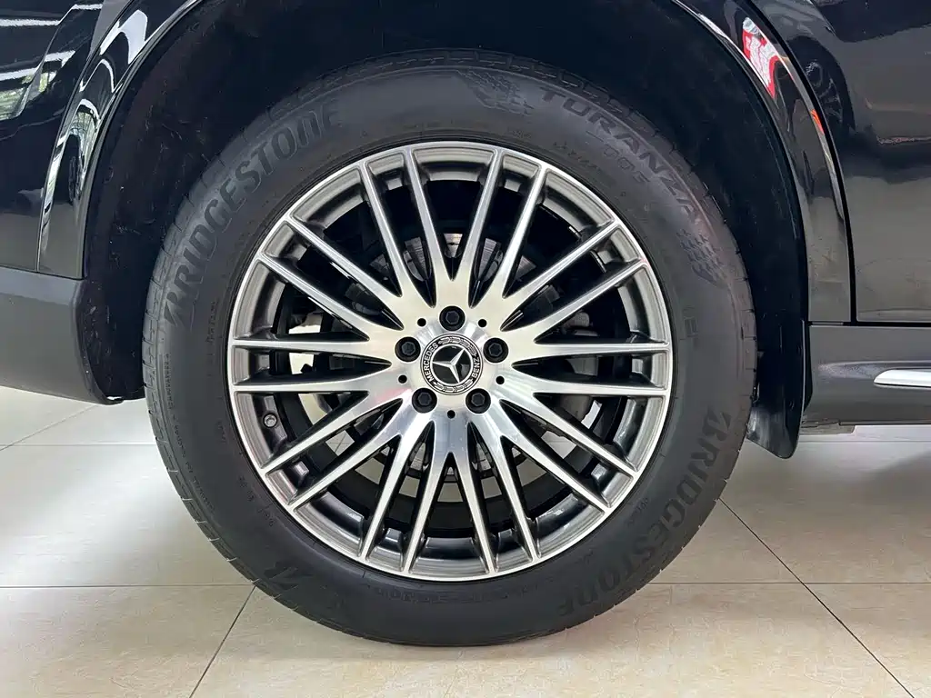 Mercedes-Benz GLC — миниатюра 27