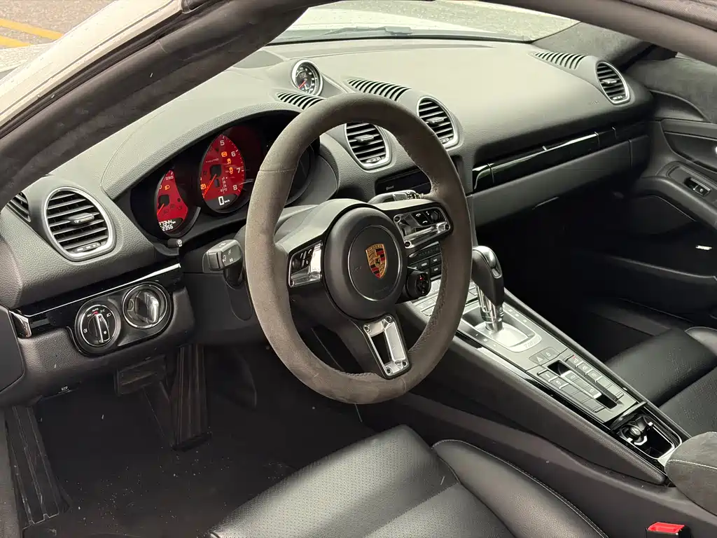 Porsche 718 2019 Boxster T 2.0T
