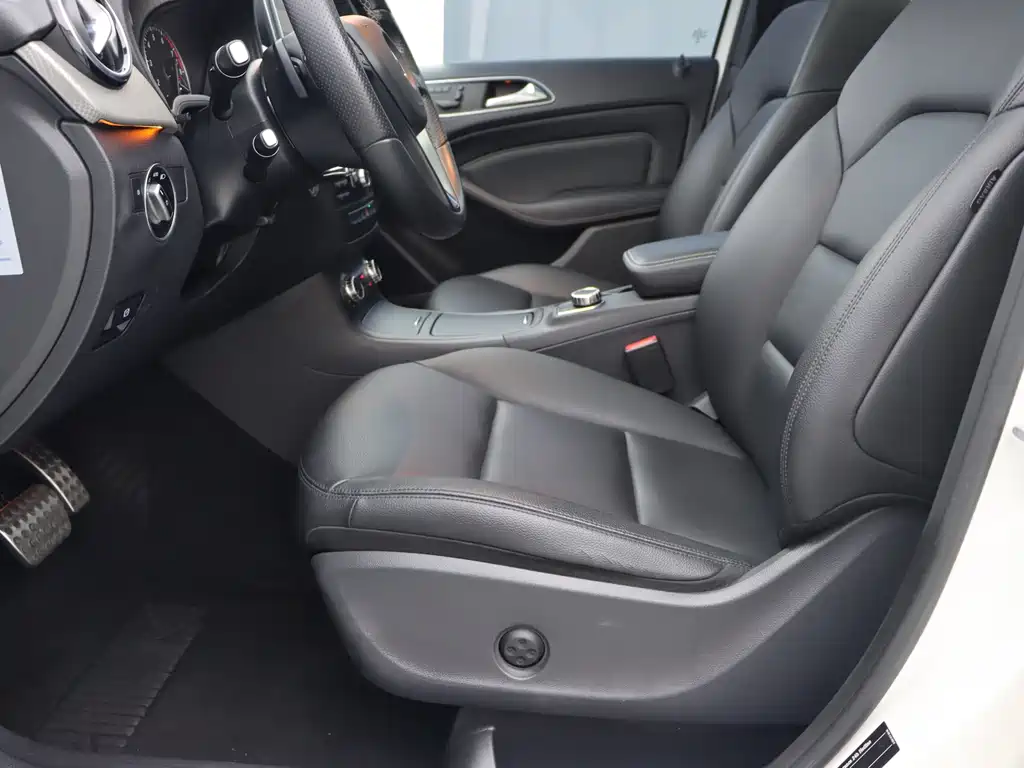Mercedes-Benz B-Class — миниатюра 5