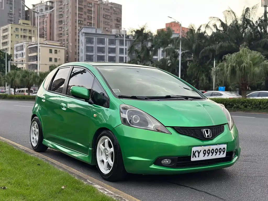 Honda Fit — миниатюра 3