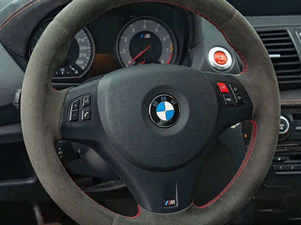 BMW 1 Series M — миниатюра 13
