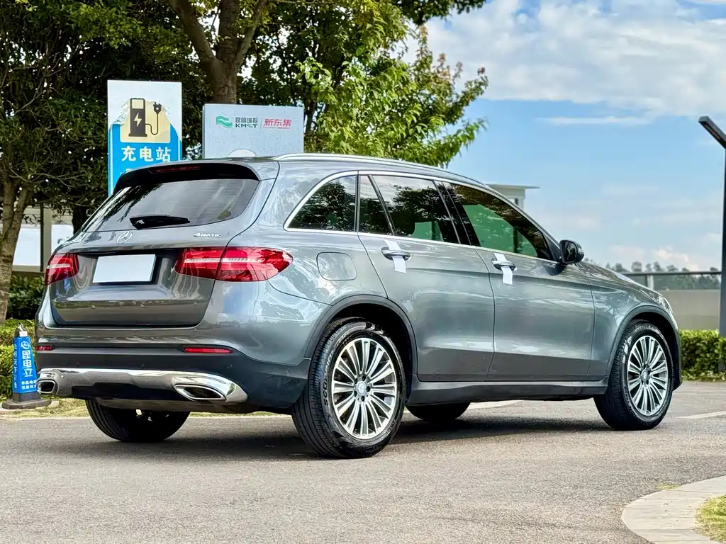 Mercedes-Benz GLC — миниатюра 9